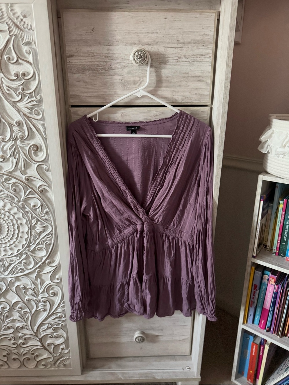 torrid Dusty Mauve V-Neck Tie-Front Peasant Blouse